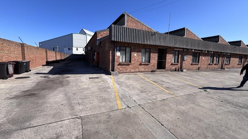 To Let Commercial Property for Rent in Montague Gardens Western Cape